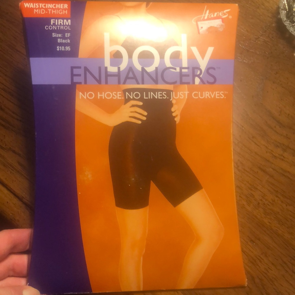 Hanes body enhancers size EF new